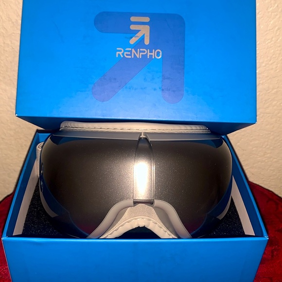 RENPHO Eyeris 1 Eye Massager with Heat, Customizable Bluetooth Music - Picture 2 of 5